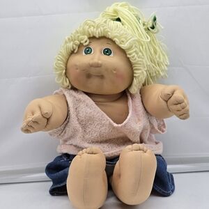 1982 Coleco Cabbage Patch Kid Green Eyes Blonde Yarn Hair Build-A-Bear Jeans